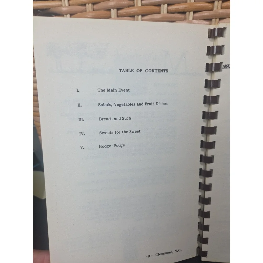 Meadowbrook Manor Residential Facility Cookbook Clemmons, NC‎